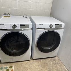 Samsung Washer & Dryer -2021 manufacturing Used only 2-3 times