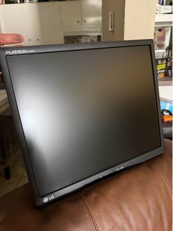 3 : LG Monitor / Desktop