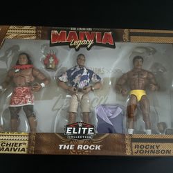 Brand new! Mattel WWE Generation Maivia Legacy Elite Collection The Rock 3 Figure Pack