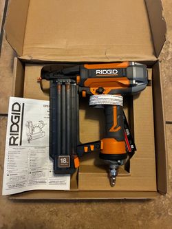 RIDGID 18 gauge brad nailer (model R213BNF3) NEW