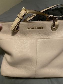 Michael kors purse and wallet