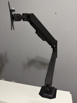 Single & Dual Desktop Mount - Monitors
