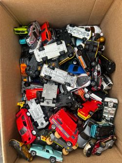 Over 100 loose diecast cars take all