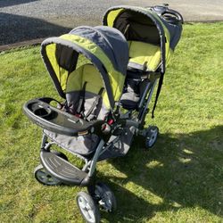 Stroller 