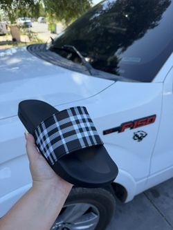 Mens Slides