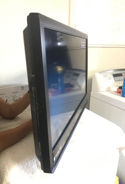 32” Emerson tv