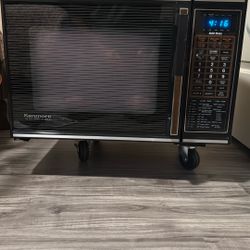 FREE Microwave Convection Countertop Oven FREE