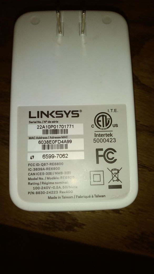 Linksys re6800