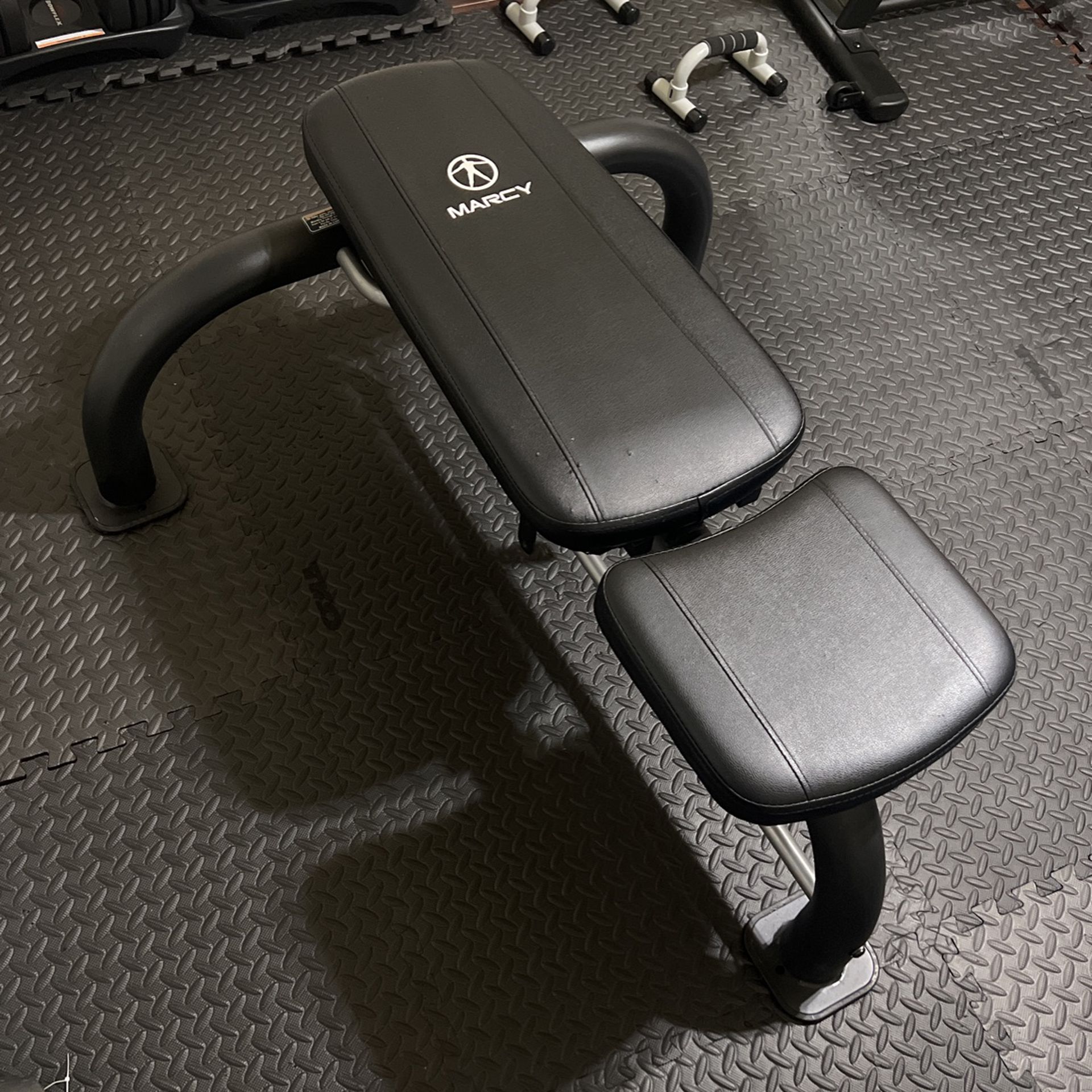 Marcy Adjustable Weight Bench