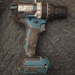 Makita XPH12 DRILL