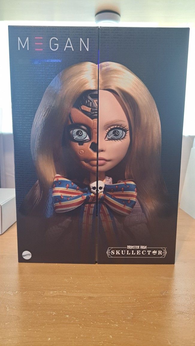 Monster High "M3GAN" Skullector 10 Inch Doll