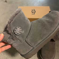Grey Ugg