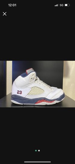 Kids Jordan’s Size 11c