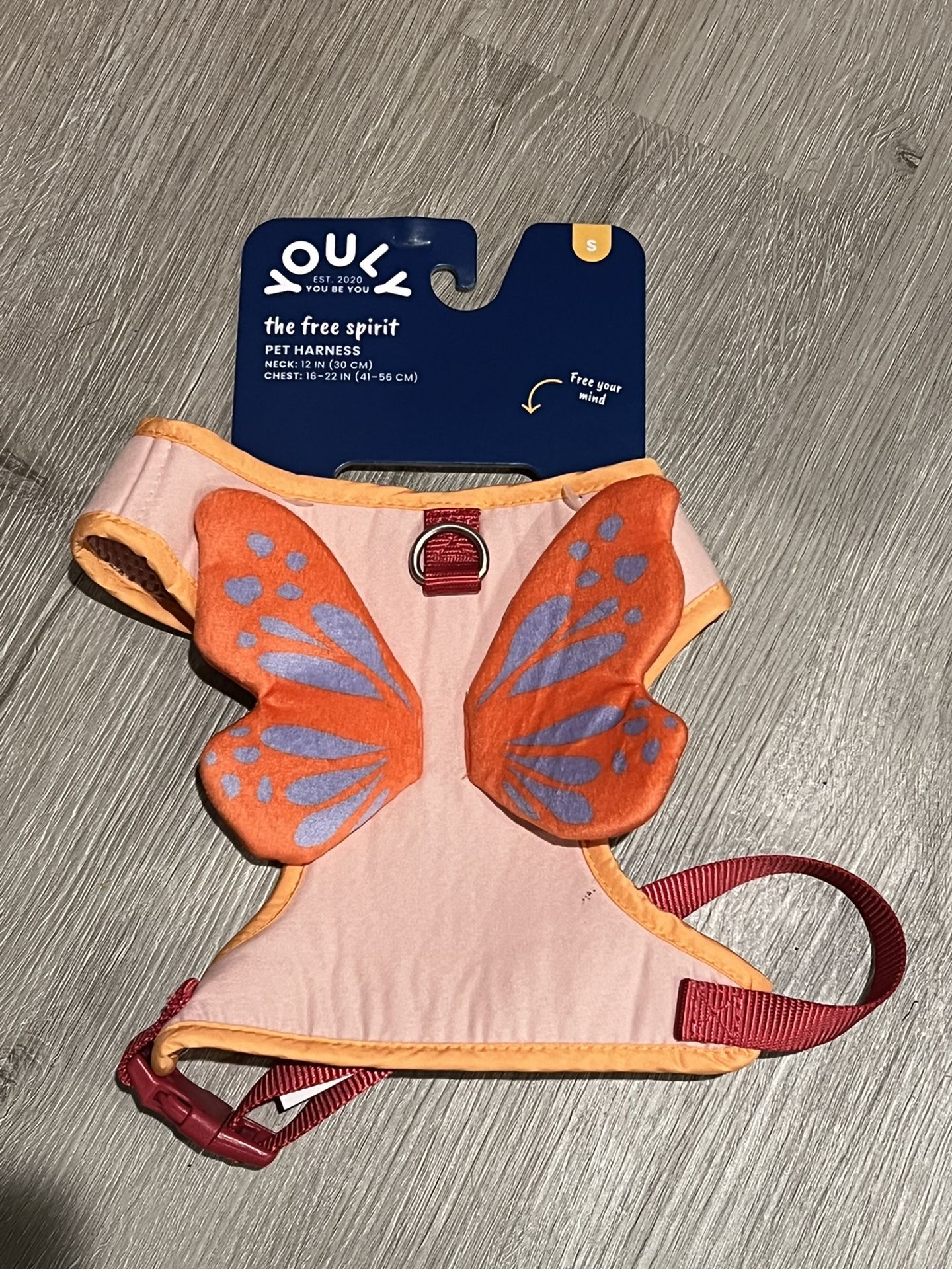 YOULY Butterfly Dog Harness Small. Brand new for Sale in Byram