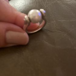 Uno De 50 Silver Pearl Ring