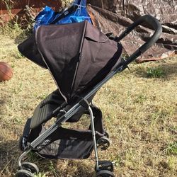 Evenflo Reversi Stroller 
