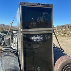 Dometic RM 2812 RV/ Trailer Fridge