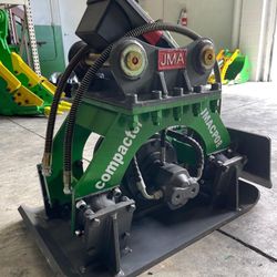 Mini Excavator Plate compactor Caterpillar CAT 307 / CAT 308 or similar machine