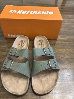 Men’s Northside Slides Size 10