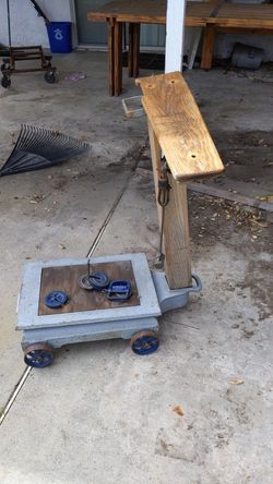 Vintage scales