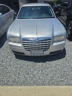 2005 Chrysler 300