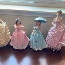Decorative Dolls. 