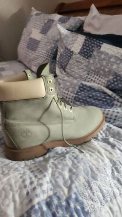 Timberland Dark Green Gum size 11.5 men