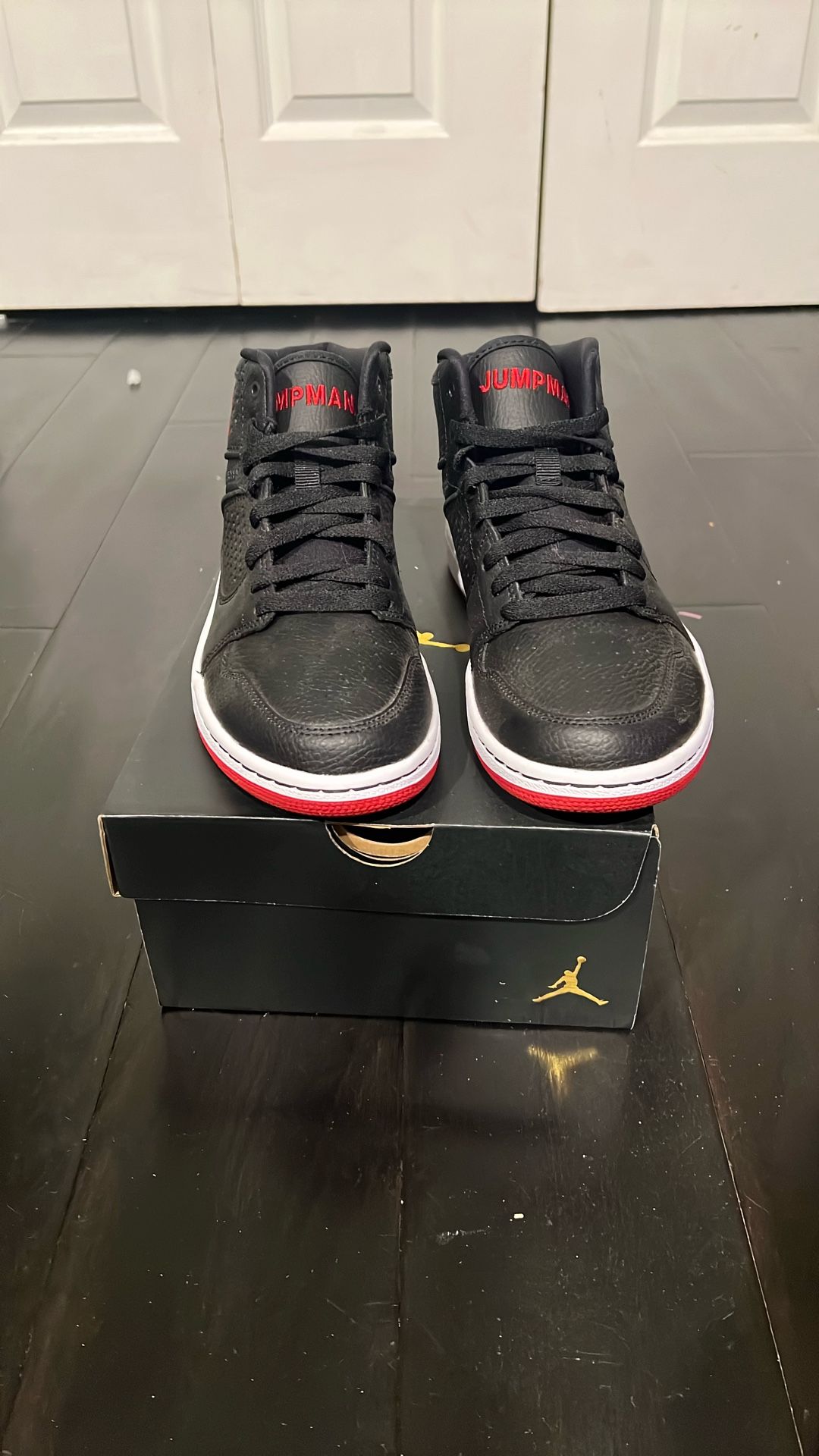 Jordan 1 Size 7y