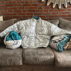 Vintage Eagles Starter Puffer Jacket XL