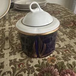 Vintage Bavarian Sugar Bowl w/lid
