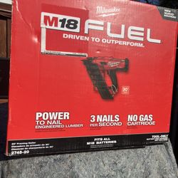 Milwaukee M18 FUEL 3-1/2 in. 18-Volt 30-Degree Lithium-Ion Brushless Cordless Framing Nailer (Tool-Only)