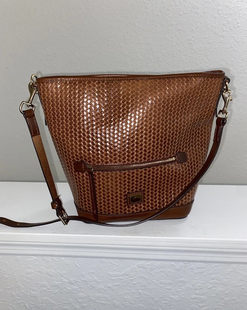 Dooney and Bourke leather camden crossbody hobo purse