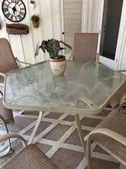 Outdoor patio table and chairs