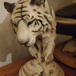 Tiger Sculpture