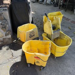 Mop buckets 