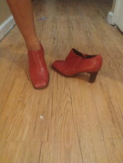 Red Women Leather Business Shoe