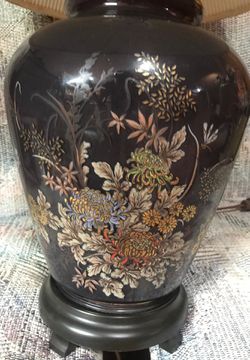 Beautiful Ginger Jar table lamp