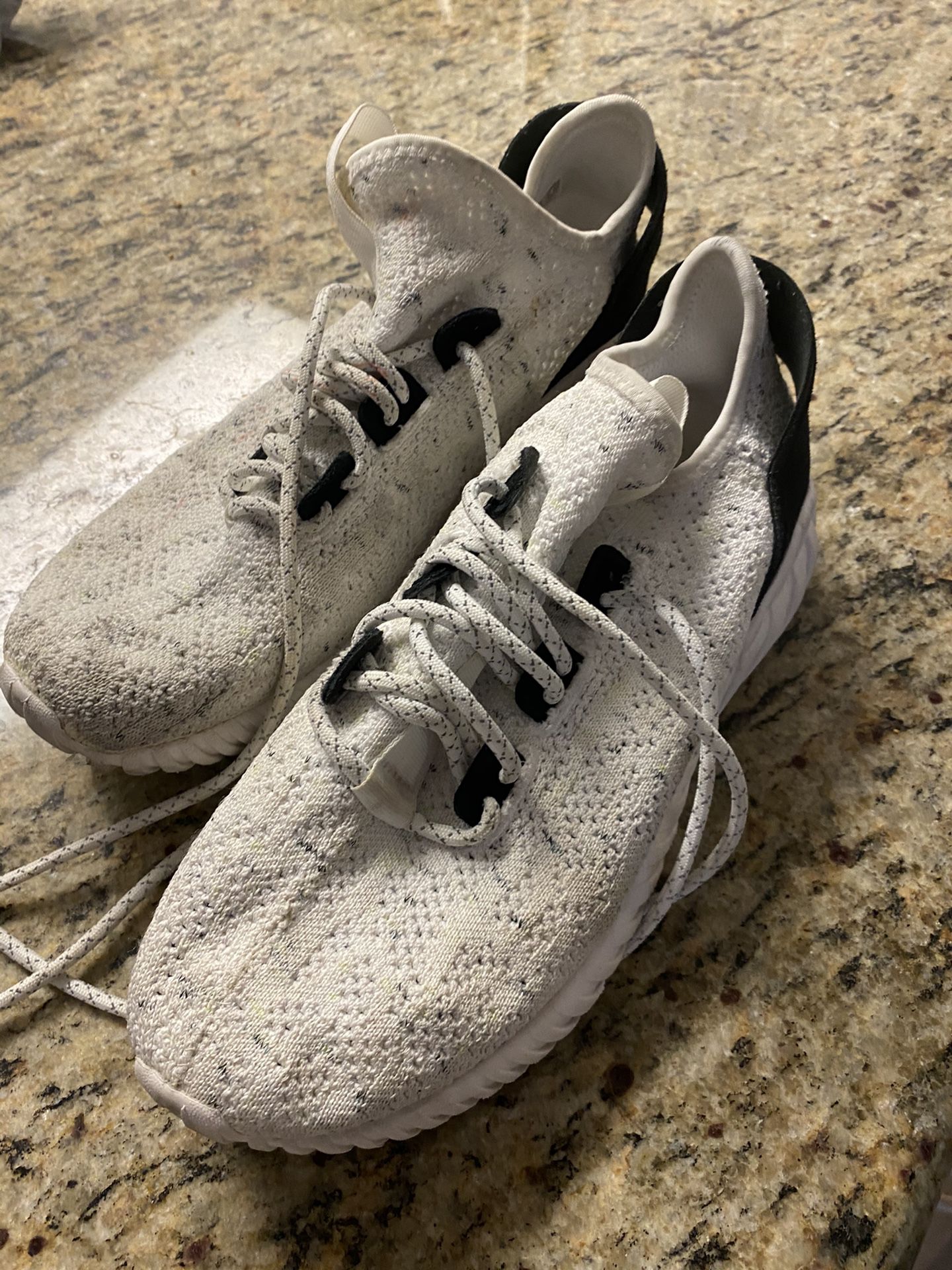 Adidas Shoes Great condition!!!!