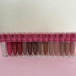 Jeffree Star Liquid Lipstick In 14 shades💄✨️💋
