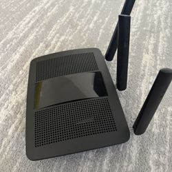 EA 7500 Internet Router