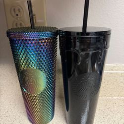Starbucks Cups 