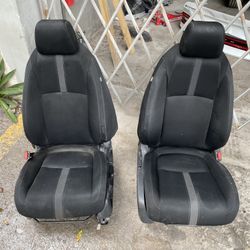 Honda Civic For Parts Driver Seat Passenger 