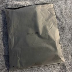 Black essential shorts brand new size Large