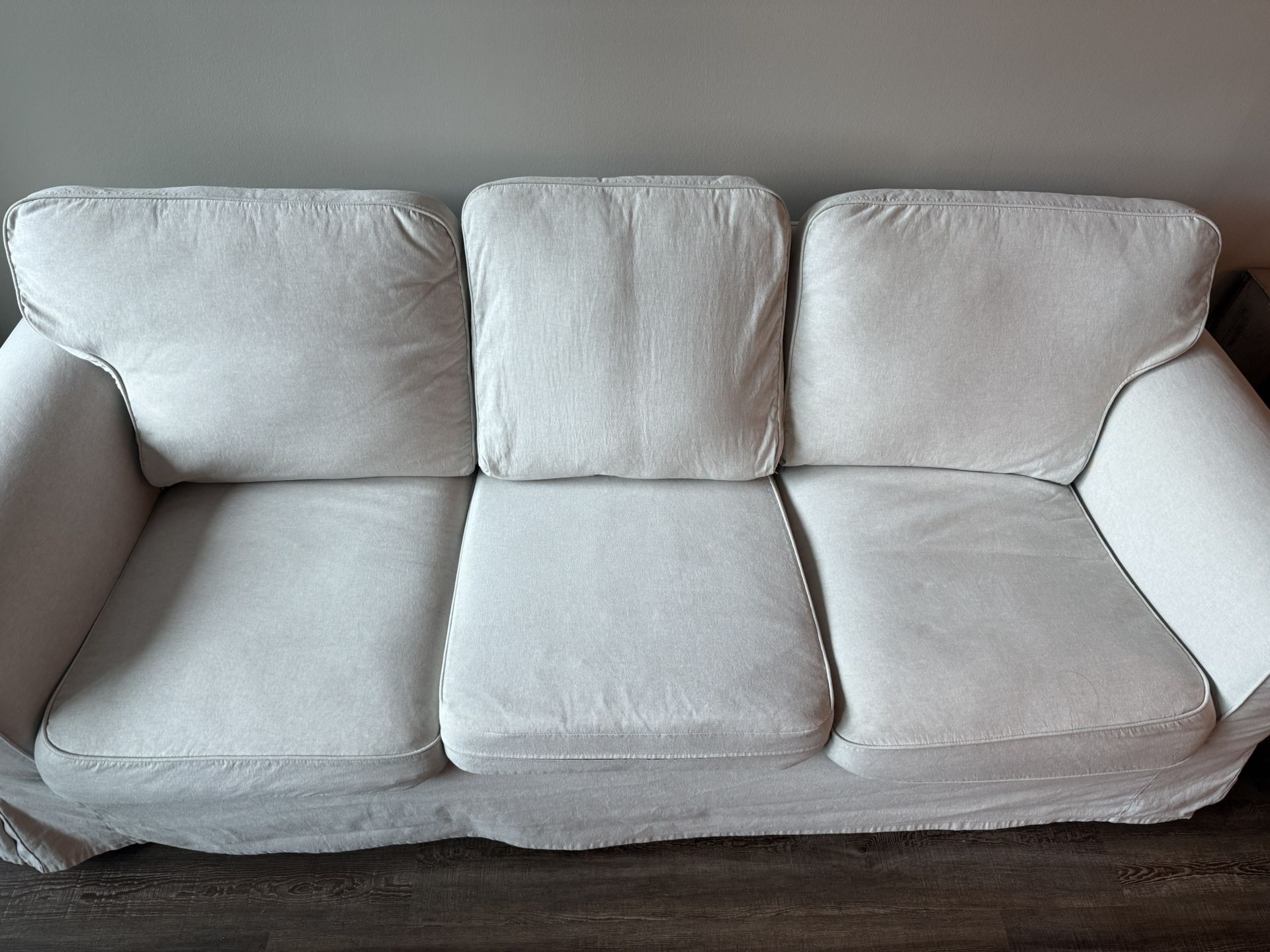 IKEA UPPLAND Couch /beige)  3 Seater