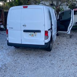 2013 Nissan NV Cargo