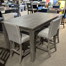 Dining room set