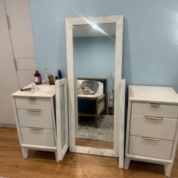 Makeup Vanity 