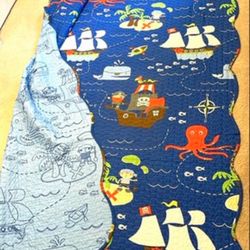 Twin Quilt 68"x 84" 100% Polyester. 