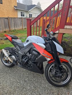 ☆ For Sale By Owner
☆ Clean Wa Title In Hand
10K Miles
Oil Changed 500 Miles Ago
2 Keys
Corbin Seat
Low Profile Night Lights Added
Newer Tires Fron