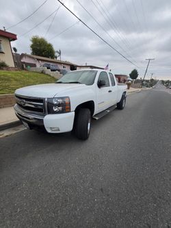 2011 Chevrolet Silverado Extended Cab Z71